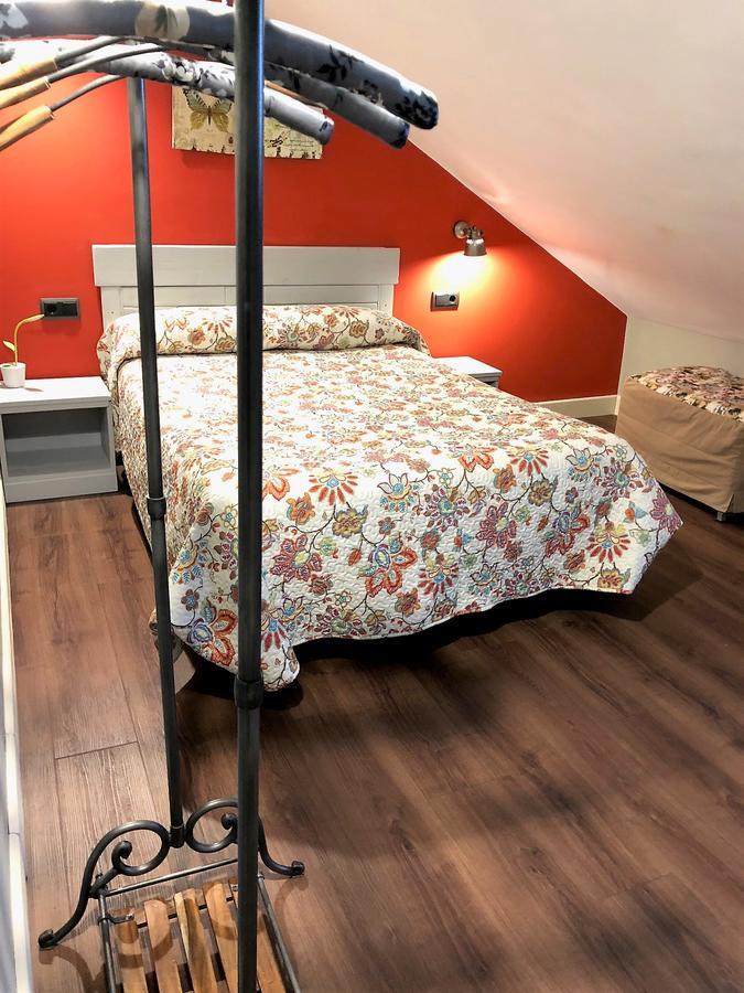 Apartamentos El Rincon De Andrea II Биескас Екстериор снимка