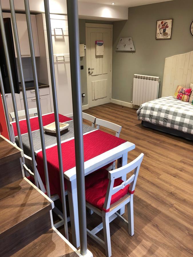 Apartamentos El Rincon De Andrea II Биескас Екстериор снимка