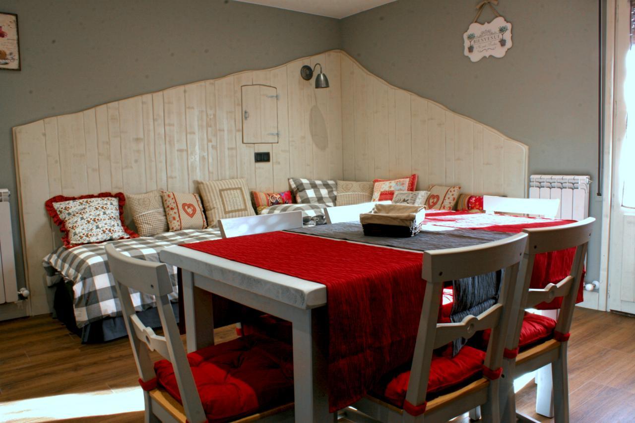 Apartamentos El Rincon De Andrea II Биескас Екстериор снимка