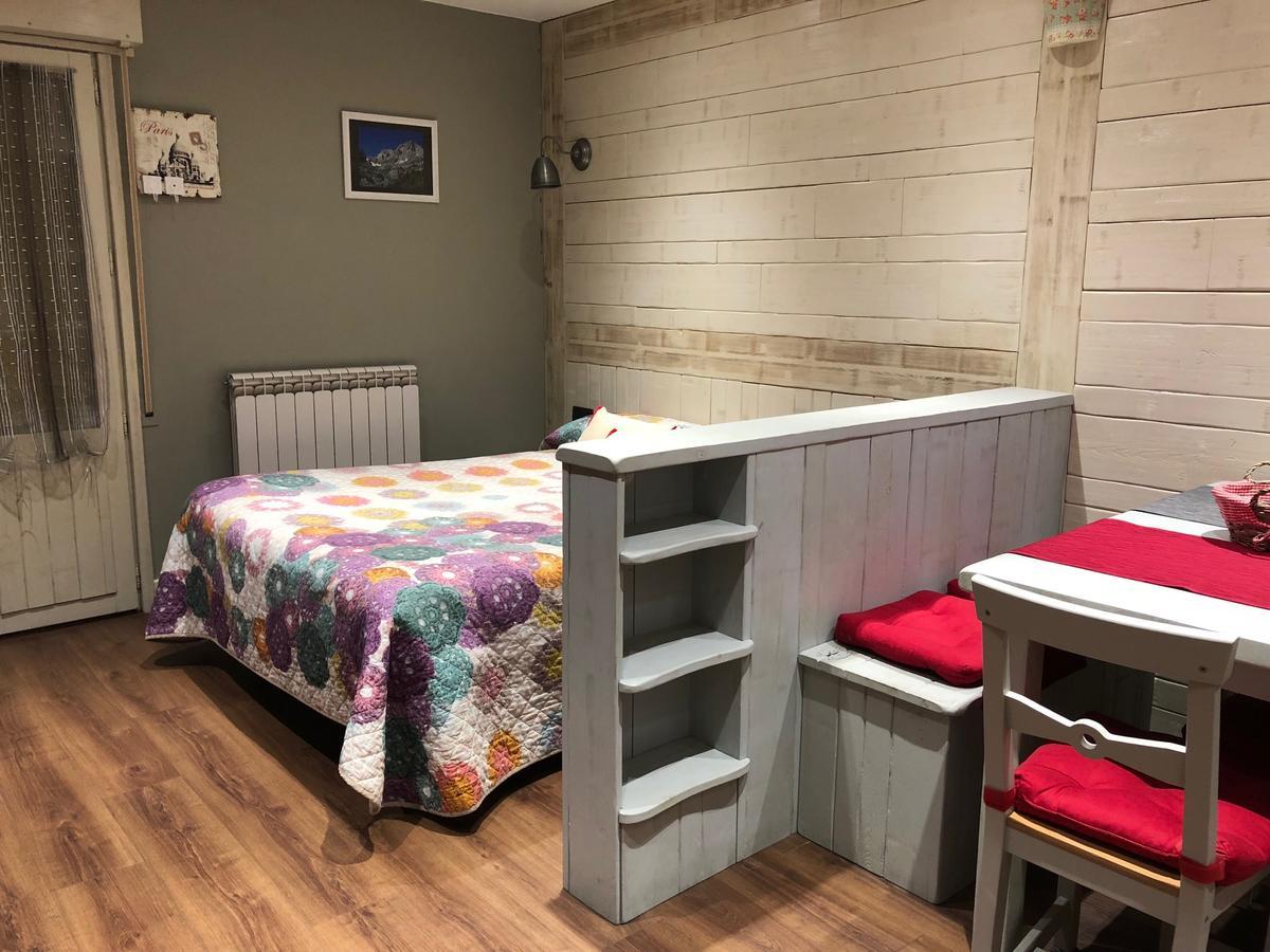 Apartamentos El Rincon De Andrea II Биескас Екстериор снимка