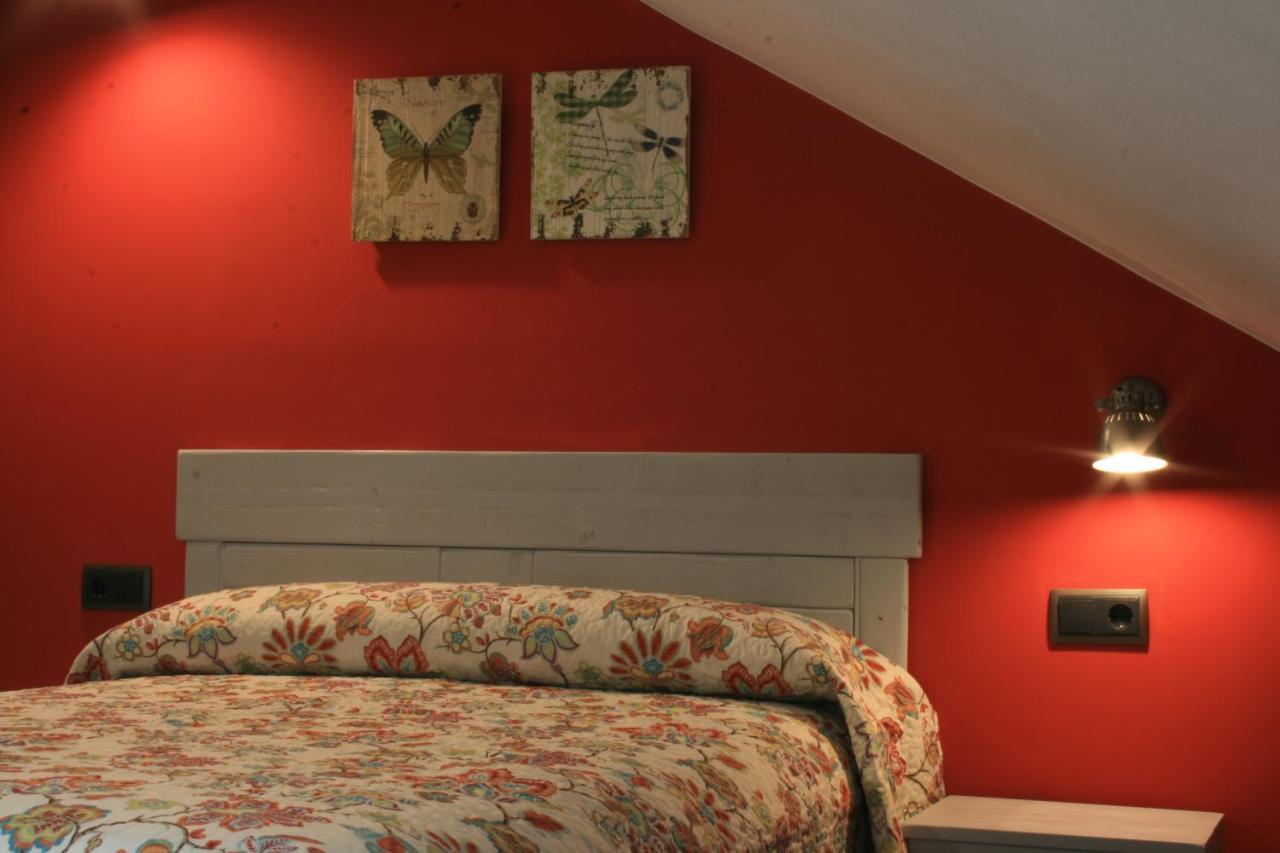Apartamentos El Rincon De Andrea II Биескас Екстериор снимка
